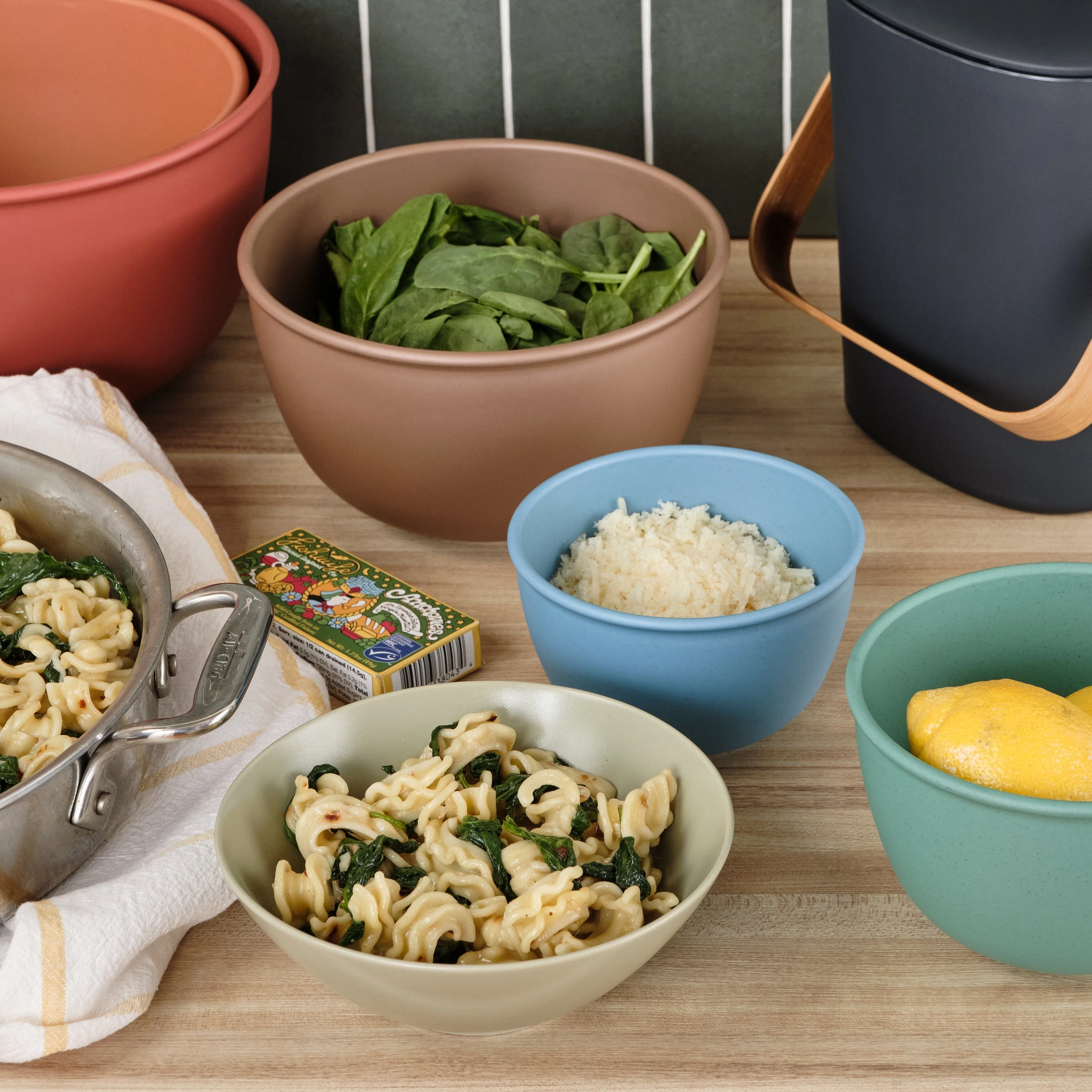 Astrik 5 pc Mixing Bowls - Image 10