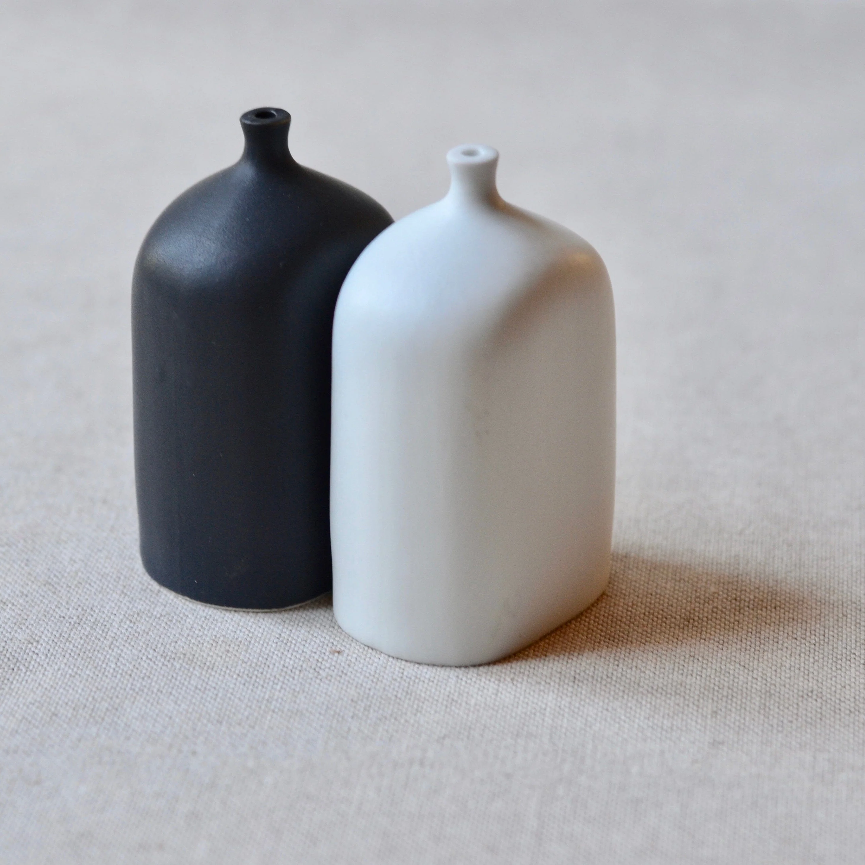 Maia Ming B&W Salt and Pepper Shaker Vials - Image 6