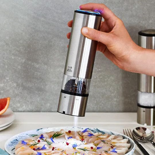 Elis Sense Electric Salt & Pepper Mills in Stainless Steel - Image 9