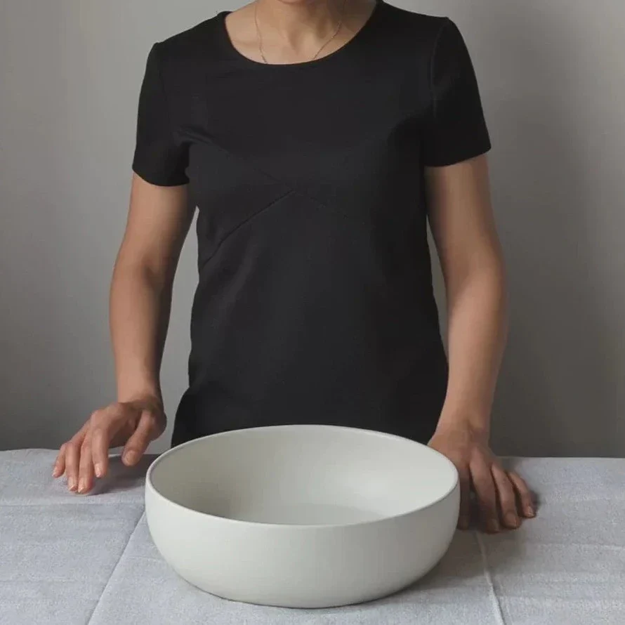 Gharyan Stoneware 7.5 Cup Shallow Serving Bowl - Image 9