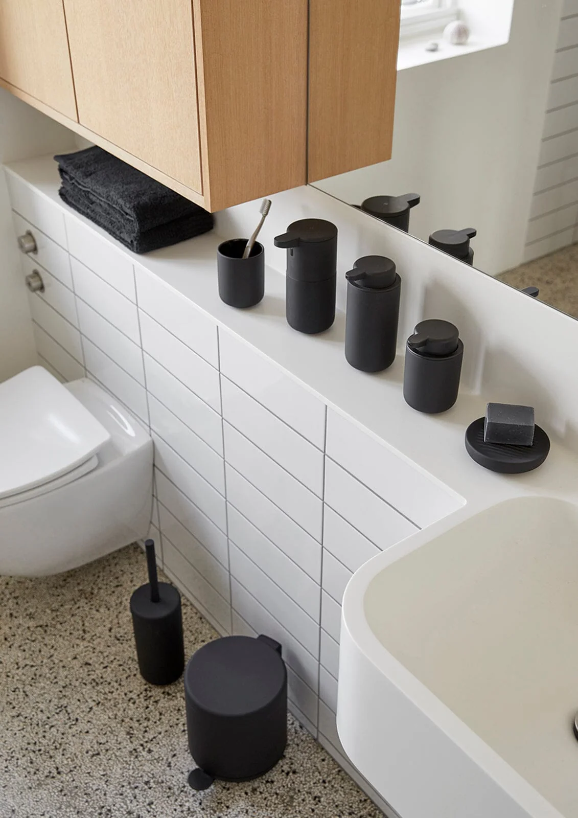 UME Toilet Brush - Image 20