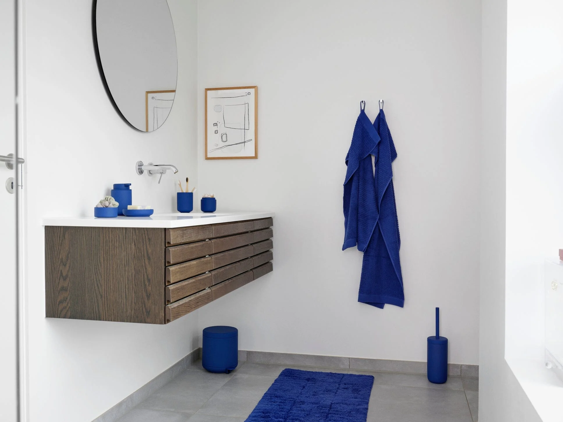 UME Toilet Brush - Image 25